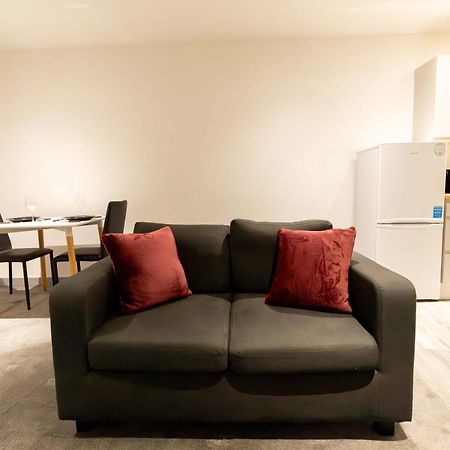 Stunning 2 Bedroom Apartment In Wallasey Extérieur photo